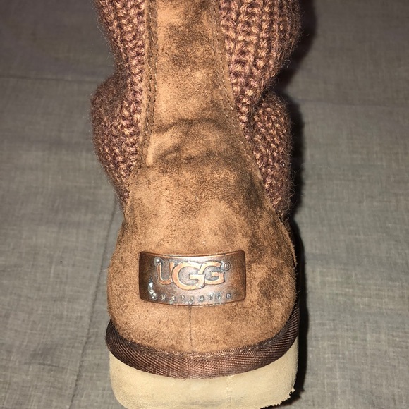 Ugg Boot - Picture 4 of 5